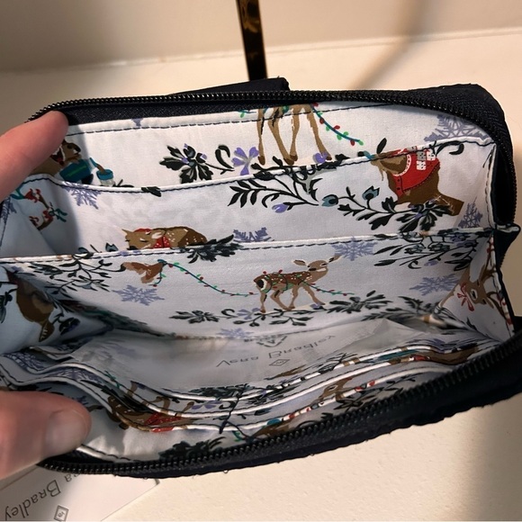 Vera Bradley RFID Turnlock Wallet in "Merry Mischief Snow Day" Embroidered - Picture 5 of 8